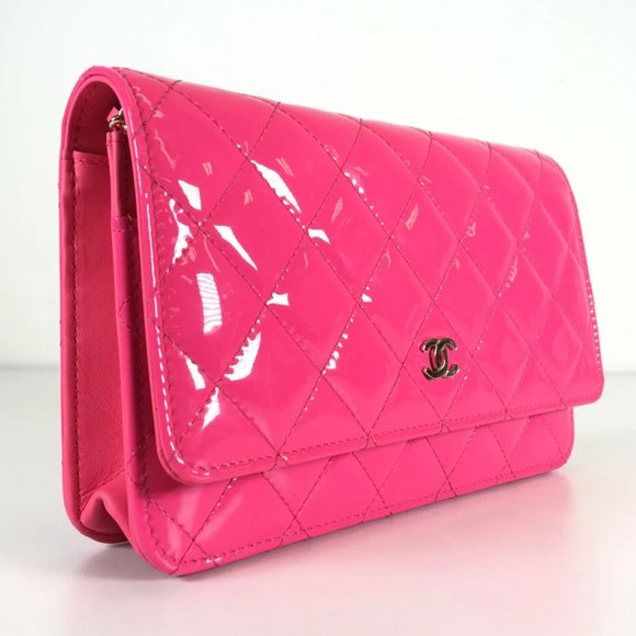 Chanel Wallet on Chain - Picture 2 of 5